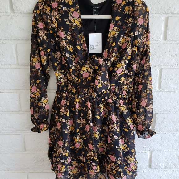 NWT Floral Print Peasant Sleeve Dress Sz S - Picture 4 of 9